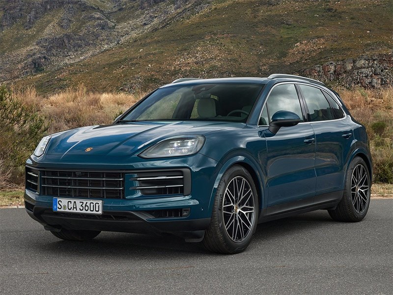 The updated Porsche Cayenne is presented