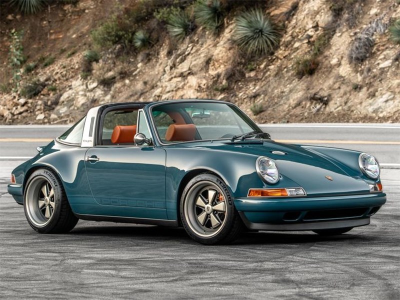 Singer Studio Releases Anniversary Restomod Porsche 911