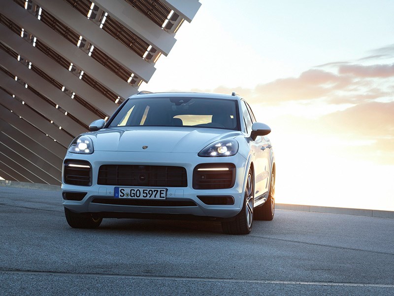 Porsche Cayenne gets a hybrid version