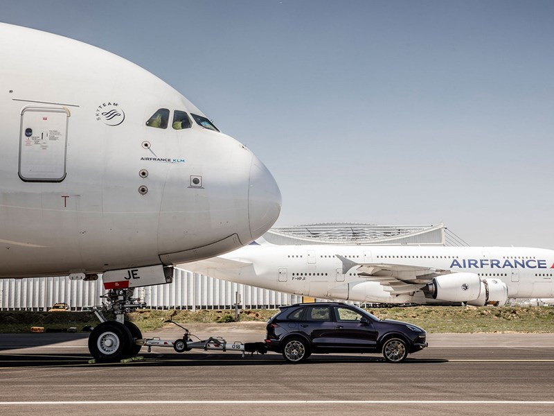 Porsche Cayenne Sets World Record for Towing